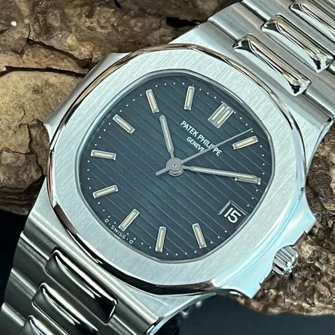 Patek Philippe Nautilus 3800 37mm Stainless steel Black