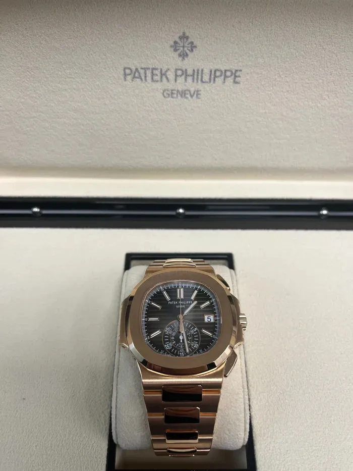 Patek Philippe Nautilus 5980/1R-001 40.5mm Rose gold and 18k rose gold Black 2