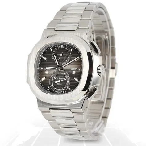 Patek Philippe Nautilus 5990/1A-001 40.5mm Black 1