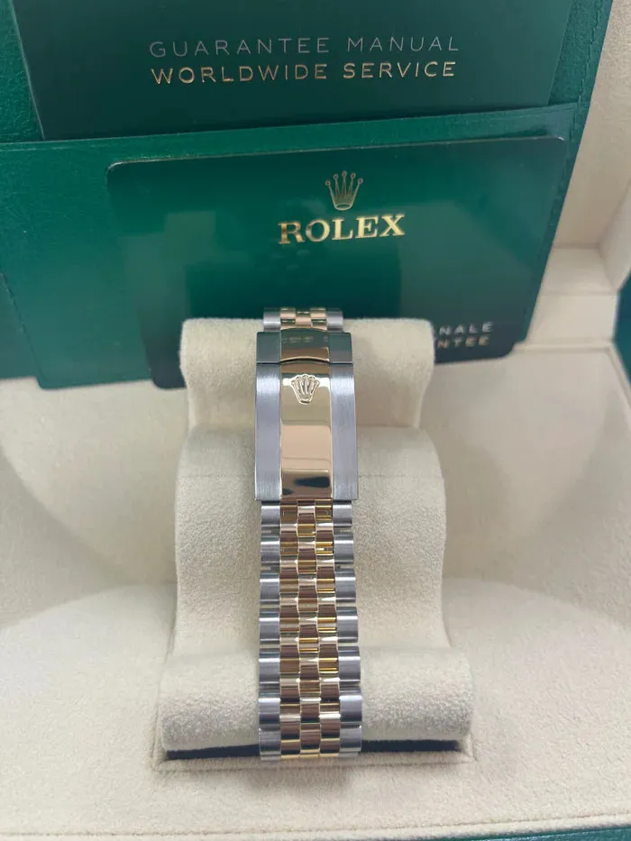 Rolex Datejust 36 126233 36mm Oystersteel Golden 4