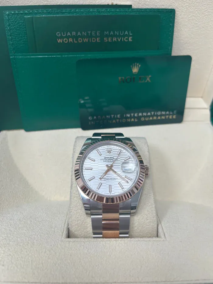 Rolex Datejust 41 126331 41mm Everose gold Silver 4