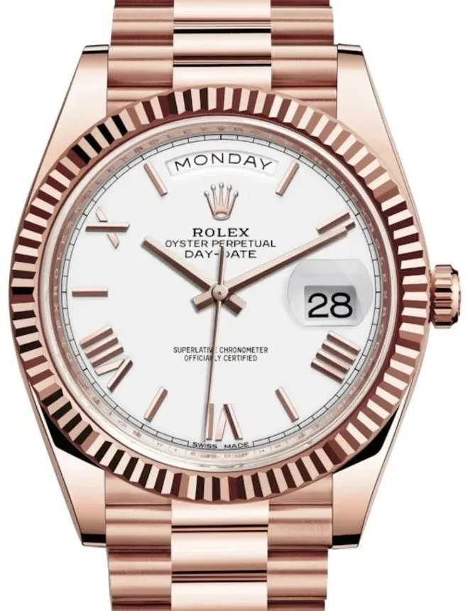 Rolex Day-Date 40 228235 40mm Everose gold White