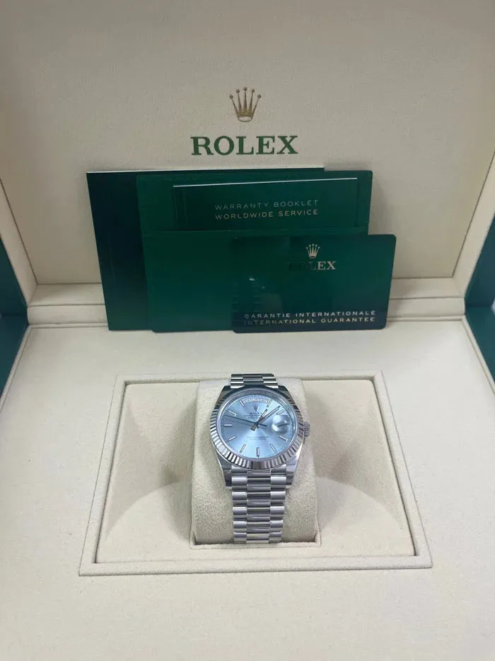 Rolex Day-Date 40 228236 40mm Platinum Blue 3