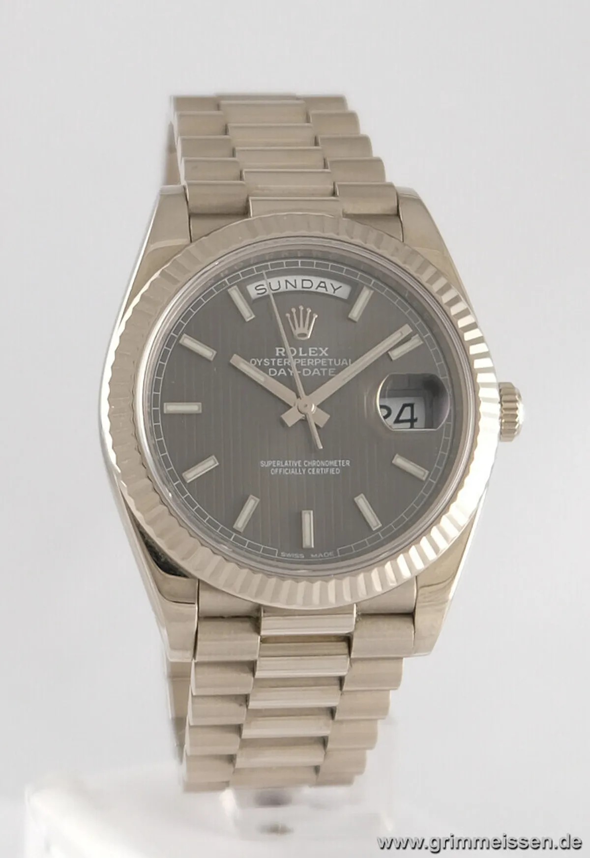 Rolex Day-Date 40 228239 40mm White gold Gray