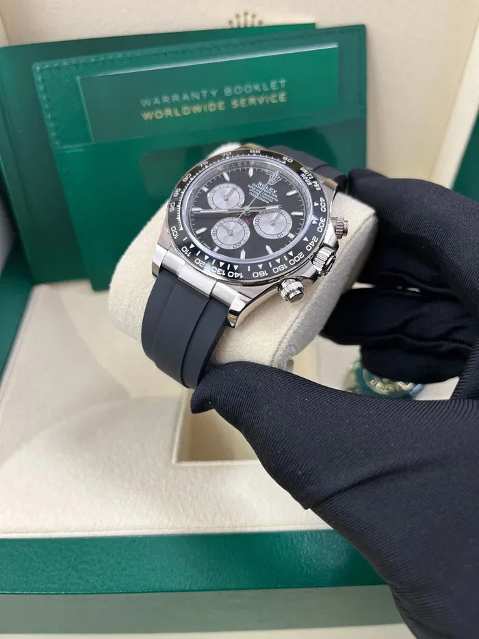 Rolex Daytona 126519LN 40mm White gold and 18k white gold Black 9