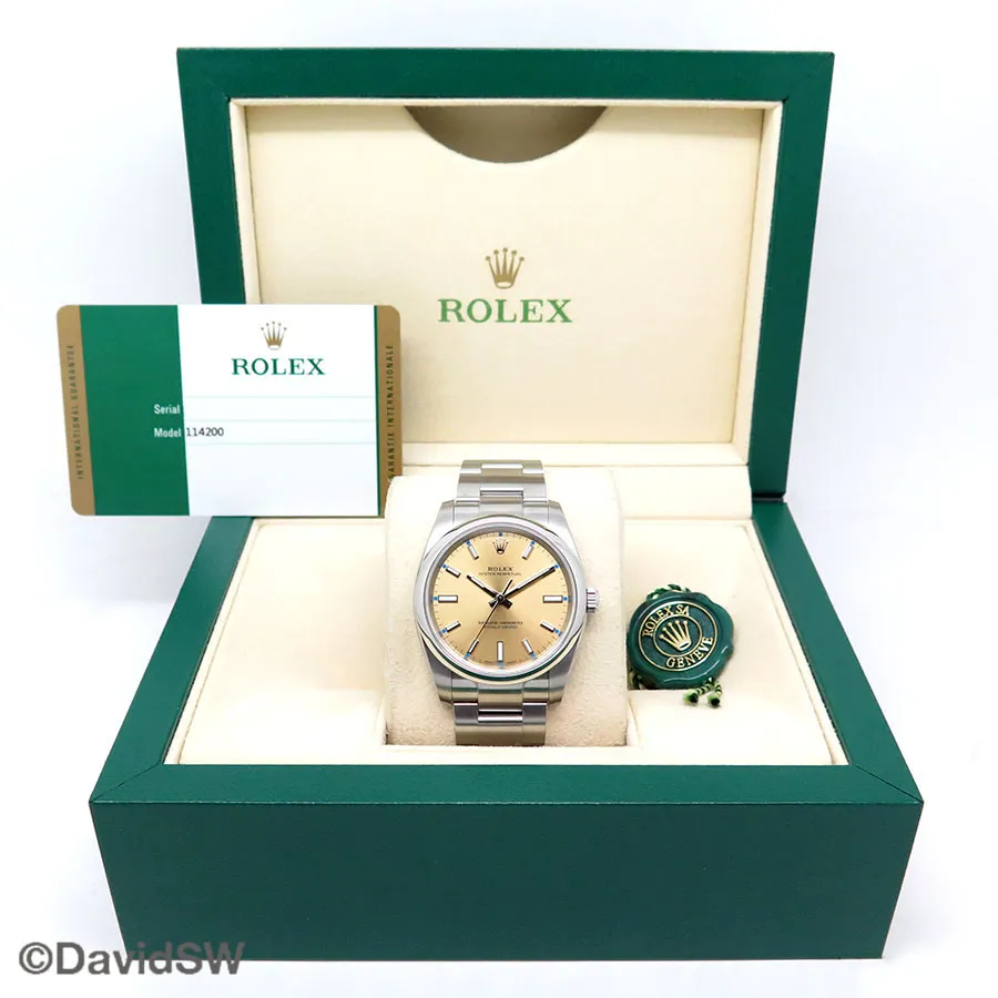 Rolex Oyster Perpetual 114200 34mm Stainless steel • 1