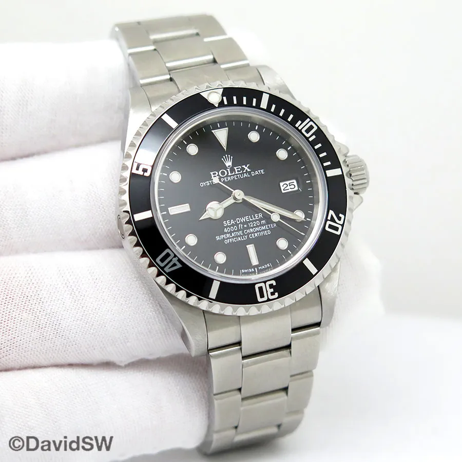 Rolex Sea-Dweller 16600 40mm Stainless steel Black