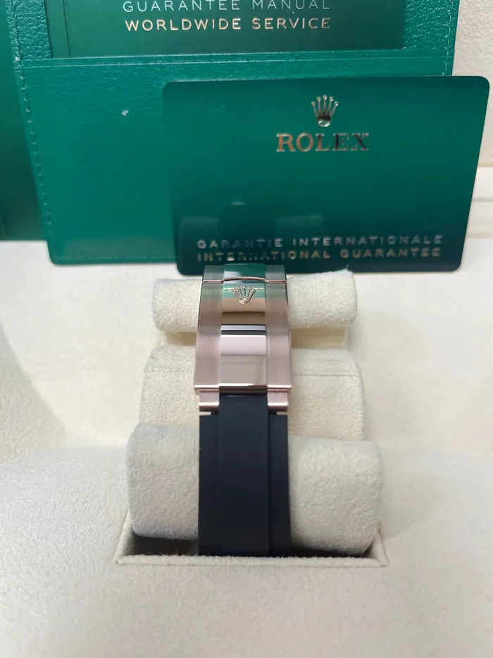 Rolex Sky-Dweller 326235 42mm Rose gold Black 4