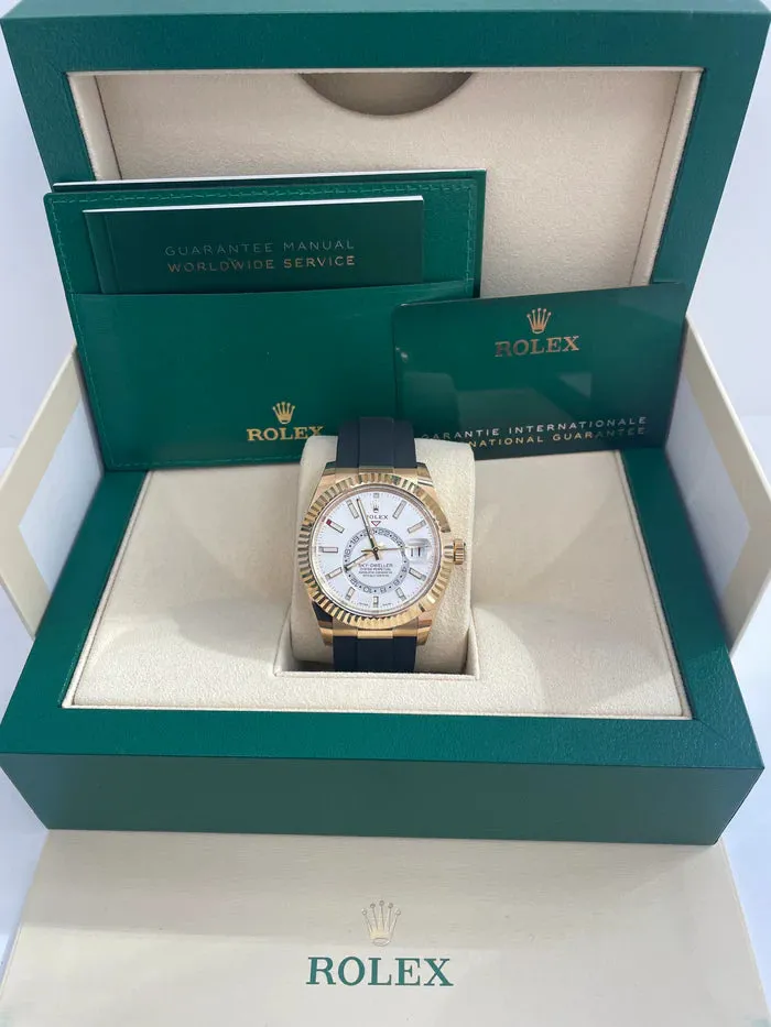 Rolex Sky-Dweller 326238 42mm Yellow gold White 1