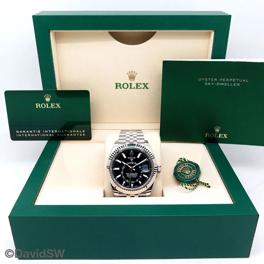 Rolex Sky-Dweller 326934 42mm Black 1