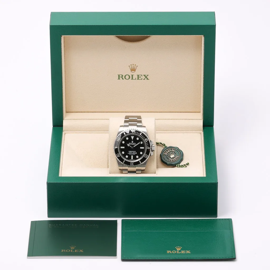 Rolex Submariner 114060 40mm Stainless steel Black 3