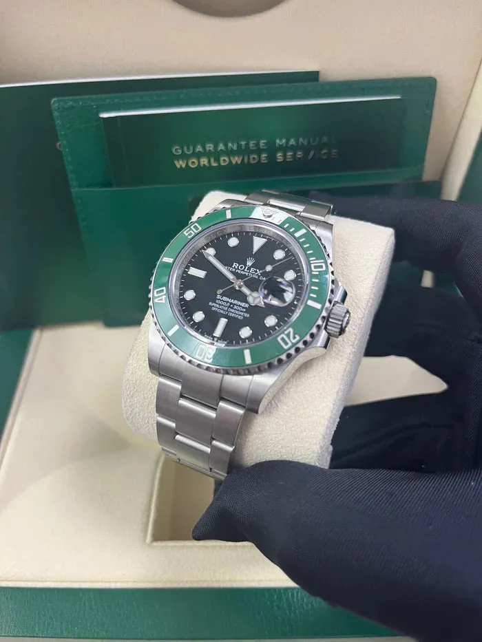 Rolex Submariner 126610LV 41mm Stainless steel Black 6