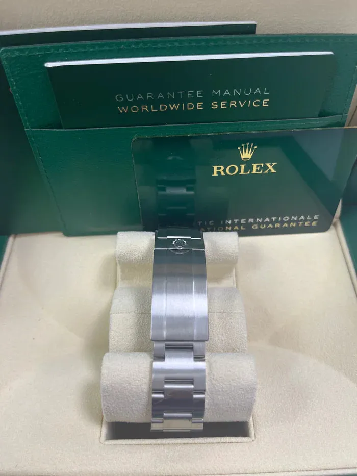 Rolex Submariner 126610LV 41mm Stainless steel Black 7