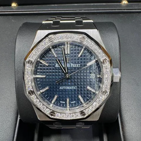 Audemars Piguet Royal Oak 15451ST.ZZ.1256ST.03 37mm Stainless steel Blue