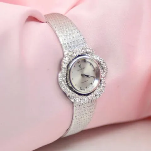 Omega Genève 17mm White gold Silver 1