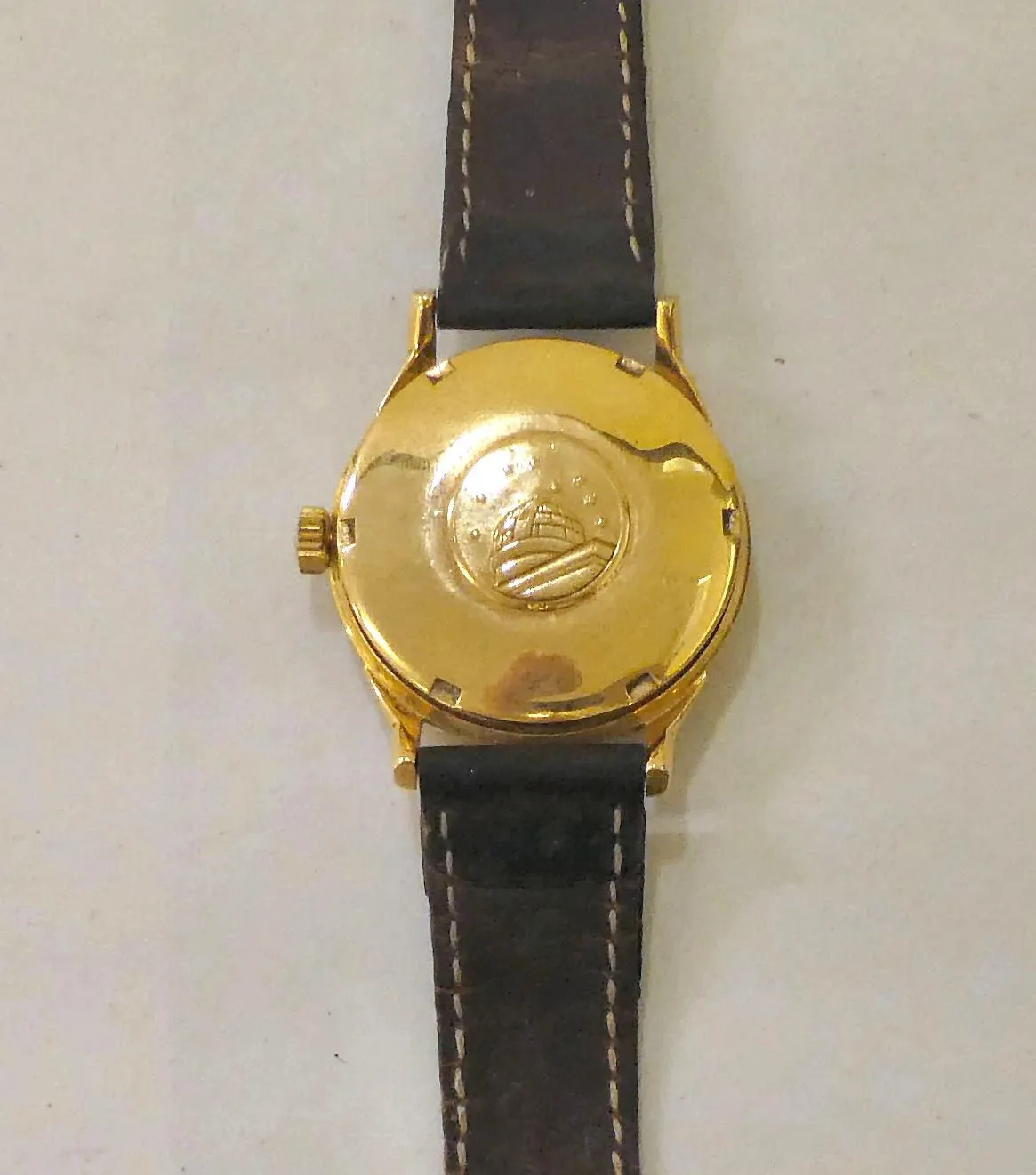 Omega Constellation nullmm Yellow gold Black 3