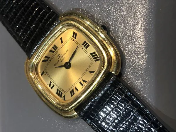 Baume & Mercier Yellow gold Champagne