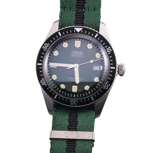 Oris Divers Sixty Five 733 7720 4057 07 5 21 42mm Stainless steel Green 2