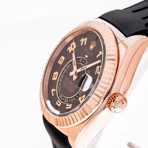 Rolex Sky-Dweller 326135 42mm Rose gold Brown 3