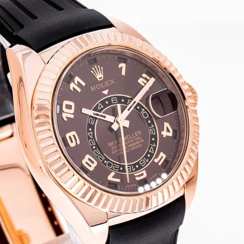 Rolex Sky-Dweller 326135 42mm Rose gold Brown 5