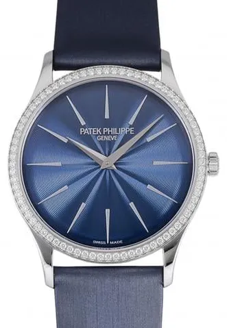 Patek Philippe Calatrava 4997/200G-001 35mm White gold Blue