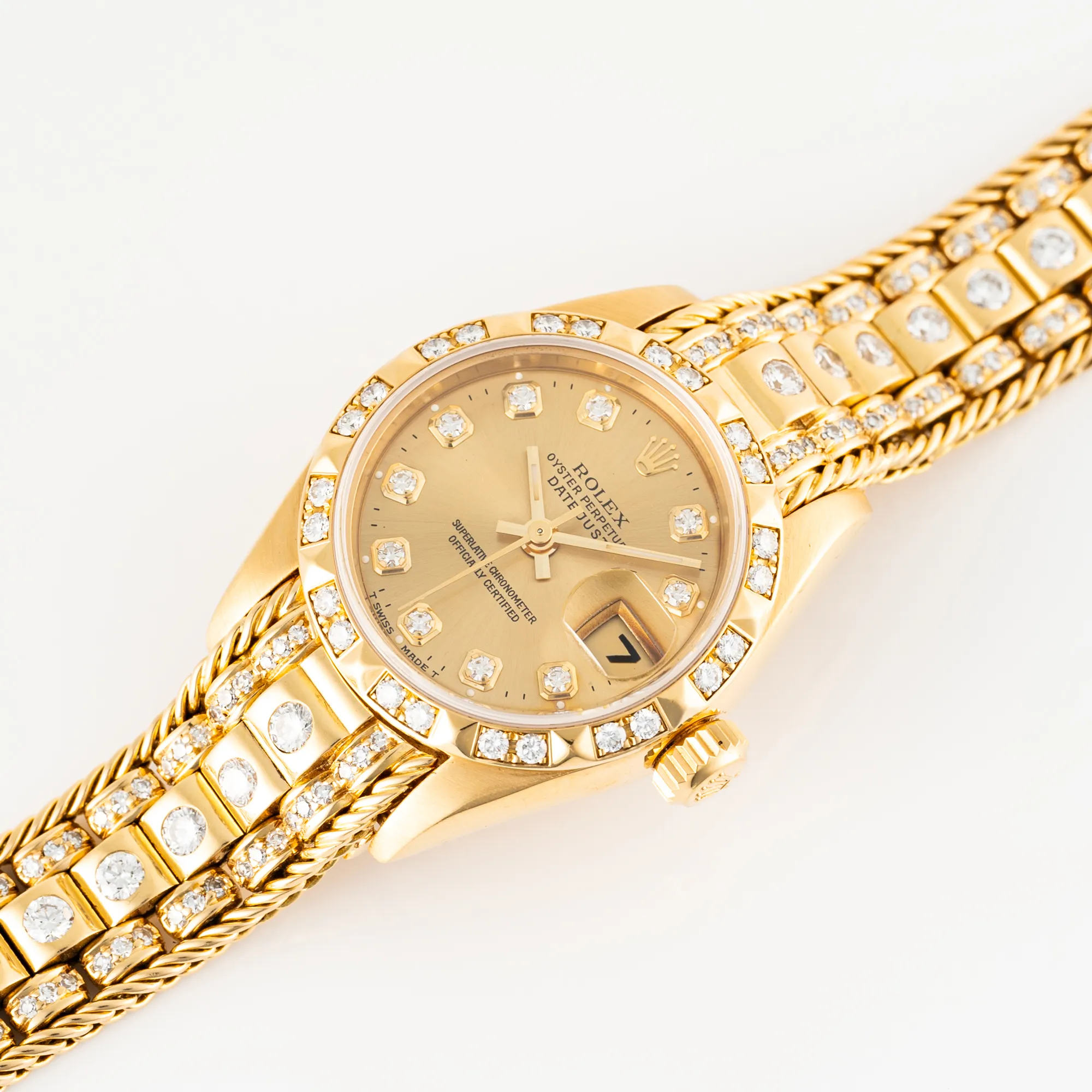 Rolex Lady-Datejust 69258 26mm Gold and diamond-set Champagne 3