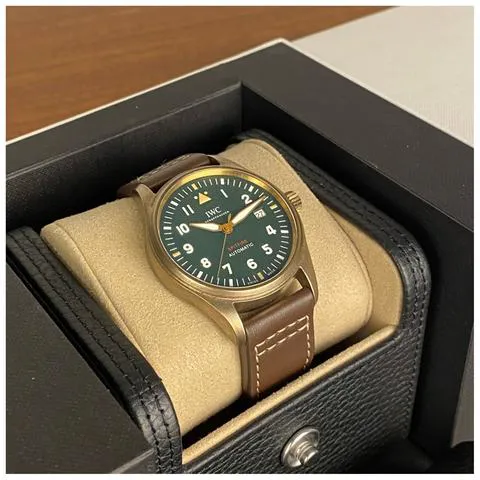 IWC Pilot IW326802 39mm Bronze Green