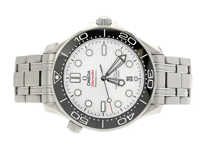 Omega Seamaster Diver 300M 210.30.42.20.04.001 42mm Ceramic and Steel White