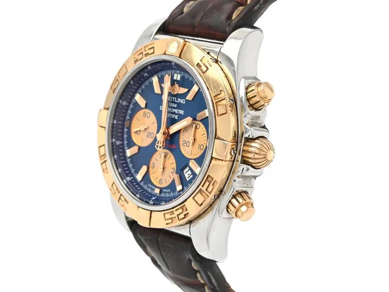 Breitling Chronomat CB 0110 44mm Rose gold and Stainless steel 1