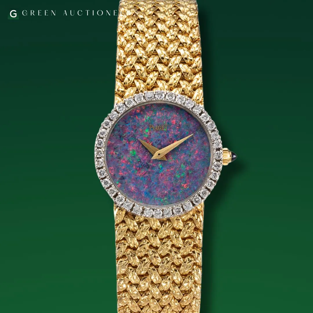 Piaget 9706 D2 24mm Yellow gold and Diamond Opal