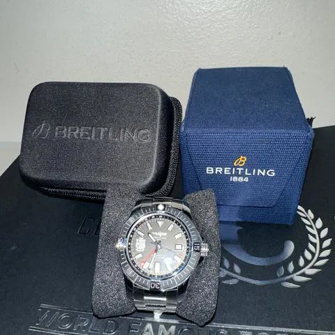 Breitling Avenger A17318101B1A1 43mm Stainless steel Black 4