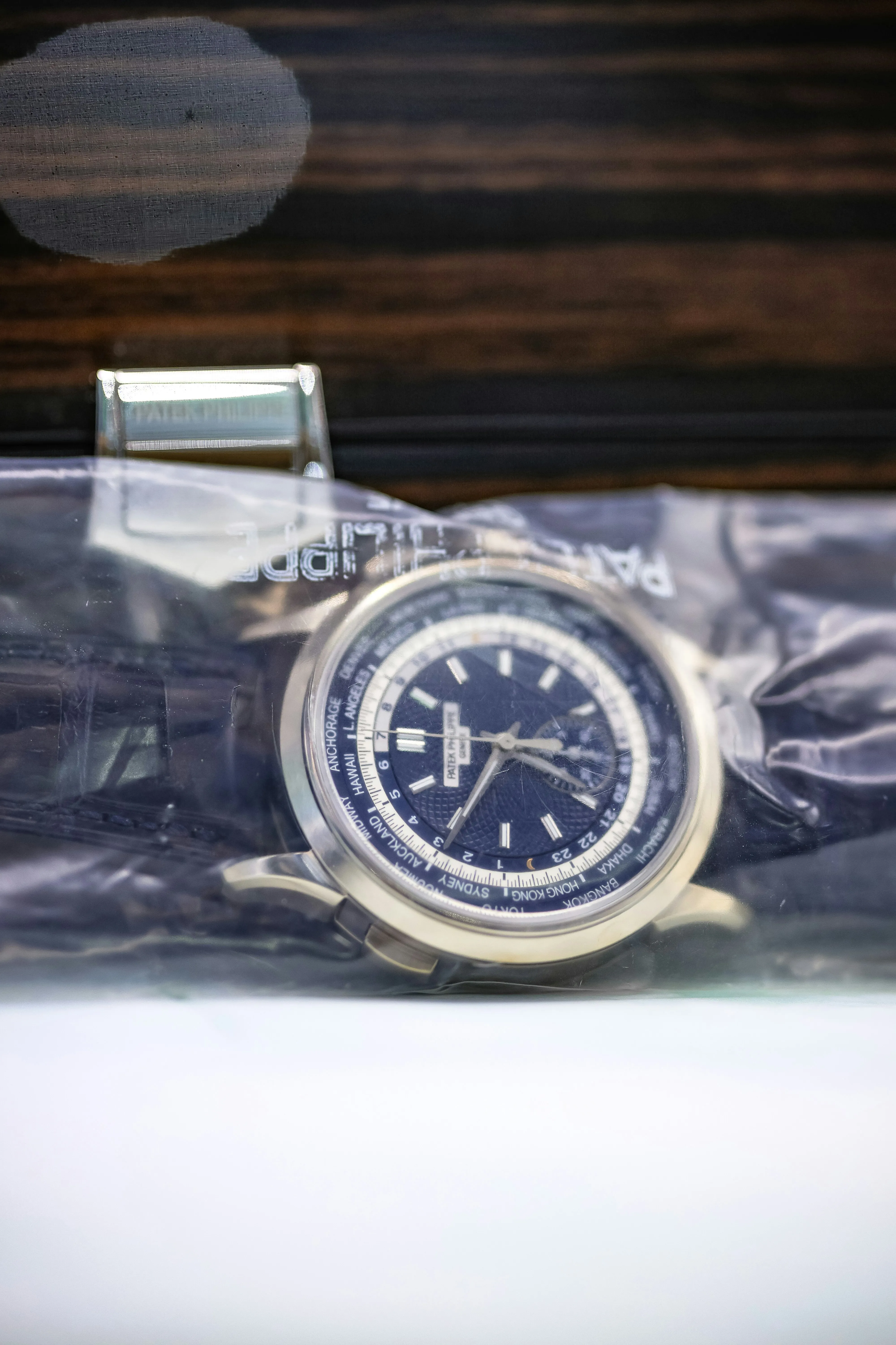 Patek Philippe World Time Chronograph 5930G 39mm White gold Blue 3