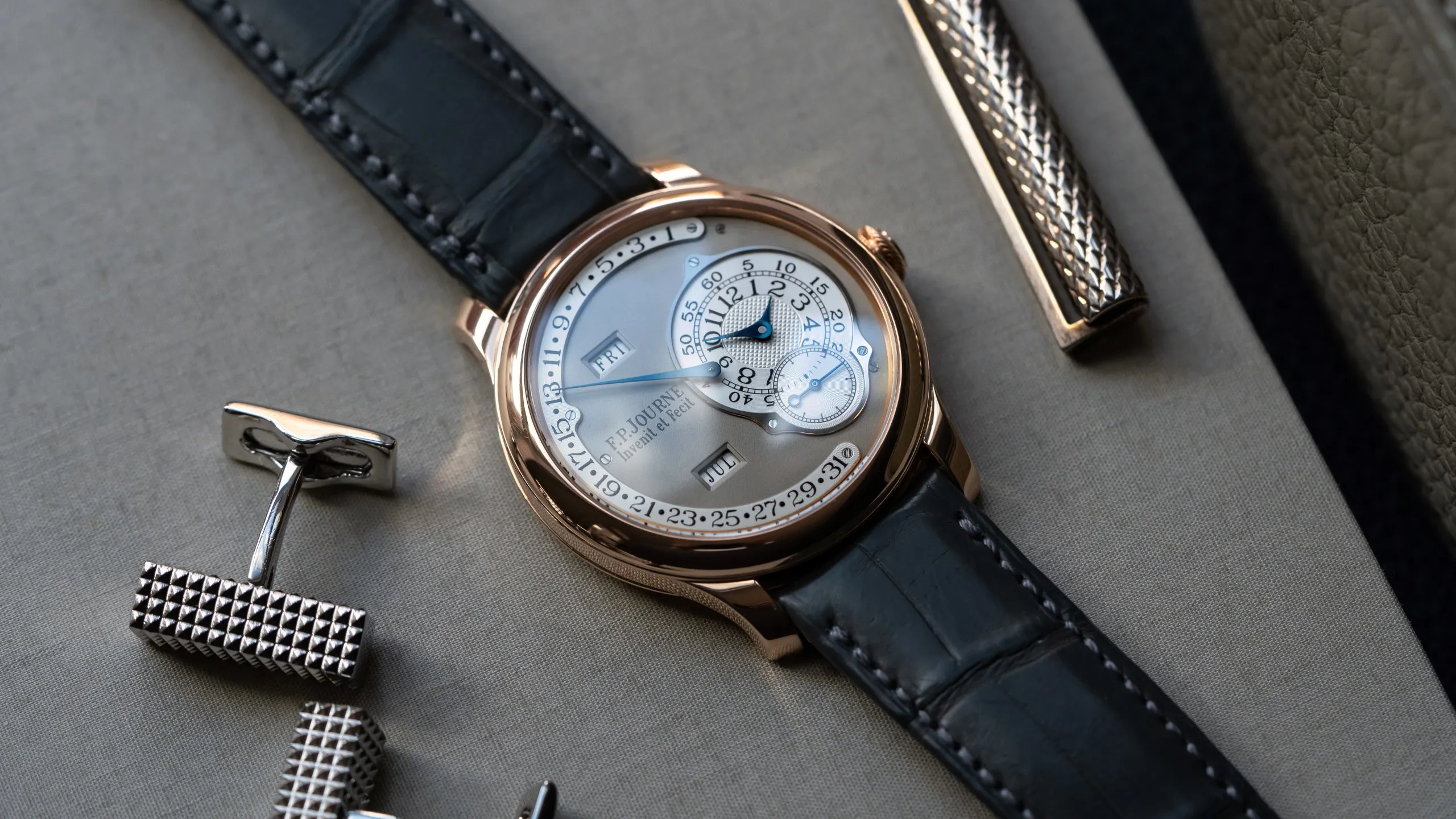 F.P. Journe Octa Calendrier Q 40mm Rose gold White