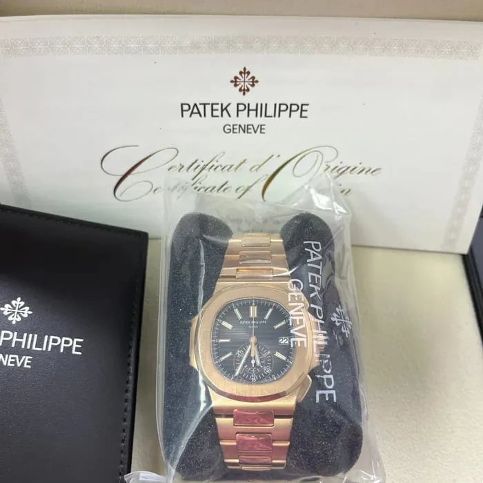 Patek Philippe Nautilus 5980/1R-001 40.5mm Rose gold Black