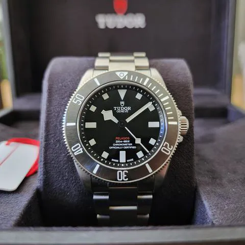 Tudor Pelagos 25407N 39mm Titanium Black