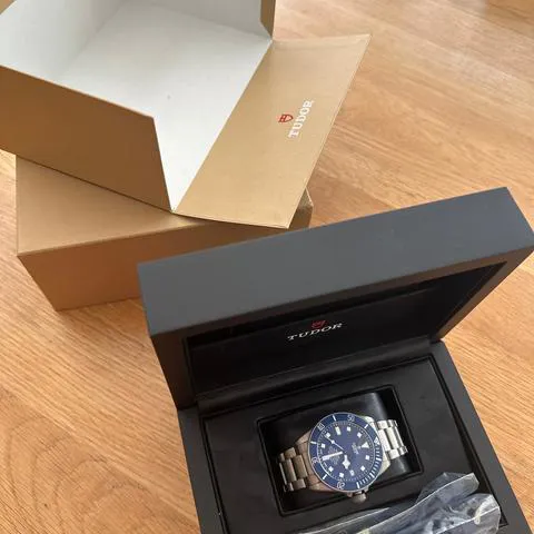 Tudor Pelagos 25600TB 42mm Titanium Blue