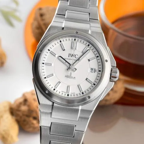 IWC Ingenieur IW323904 40mm Stainless steel White