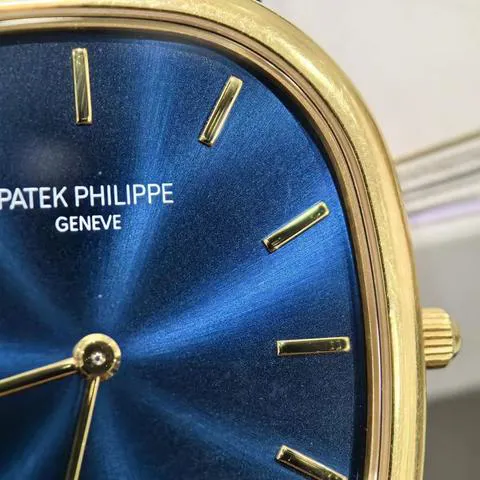 Patek Philippe Golden Ellipse 3738/100J-012 35.5mm Yellow gold Blue 4