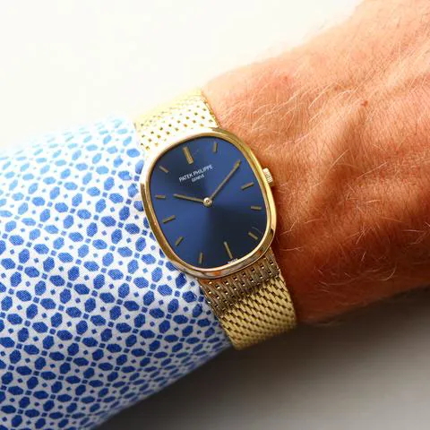 Patek Philippe Golden Ellipse 3548 27mm Yellow gold Blue 2