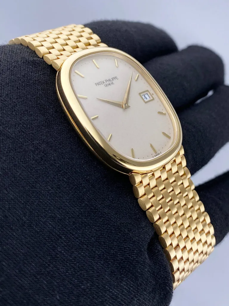 Patek Philippe Ellipse 3747/1 31mm Yellow gold Blue 2