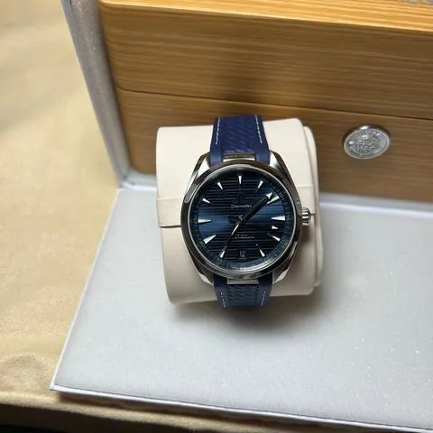 Omega Aqua Terra 220.12.41.21.03.007 41mm Stainless steel Blue 1