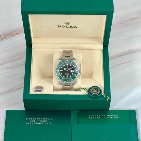 Rolex Submariner 116610LV 40mm Stainless steel Green 12