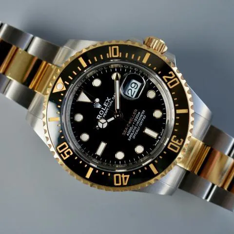 Rolex Sea-Dweller 126603 43mm Yellow gold and Stainless steel Black