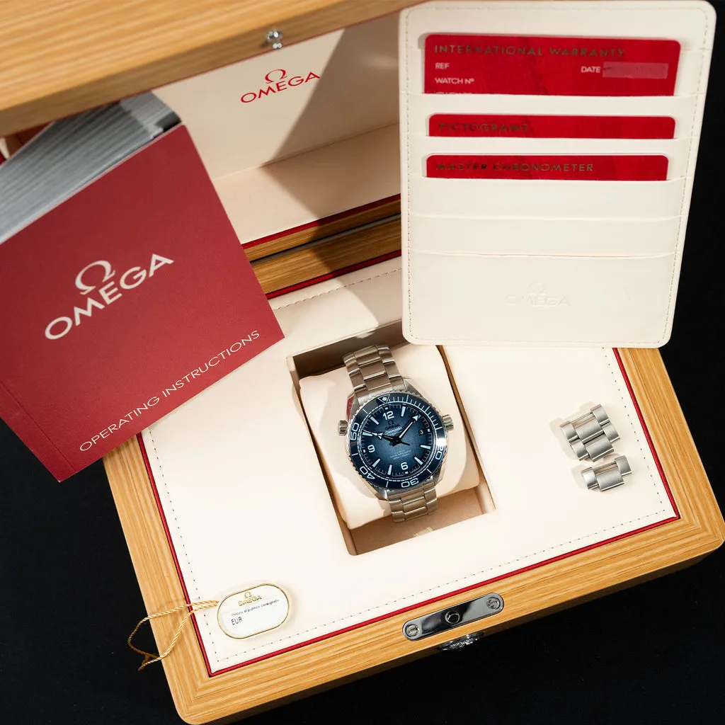 Omega Planet Ocean 600M 215.30.40.20.03.002 39.5mm Stainless steel Blue 5