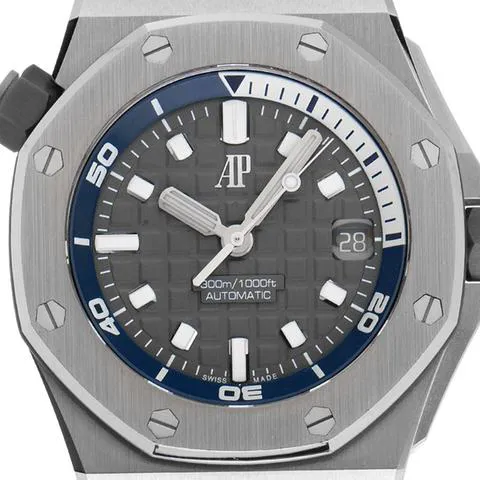 Audemars Piguet Royal Oak Offshore Diver 15720ST.OO.A009CA.01 42mm Stainless steel Gray