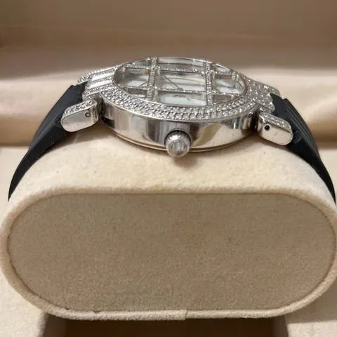 Harry Winston 330-LQW 36mm White gold Mother-of-pearl 1