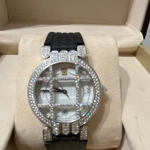 Harry Winston 330-LQW 36mm White gold Mother-of-pearl 6