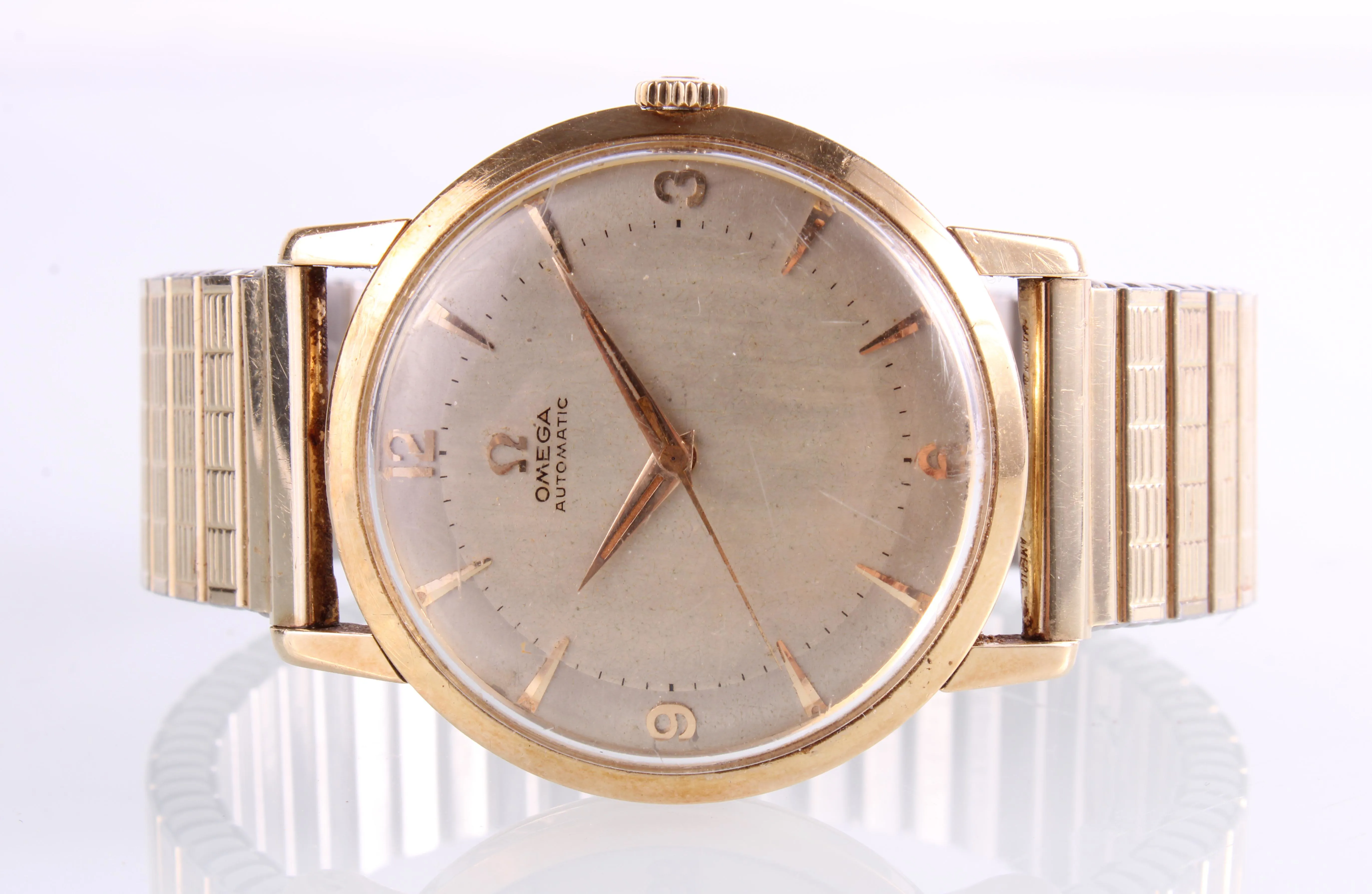 Omega 2897/2898SC 33mm Yellow gold Silver