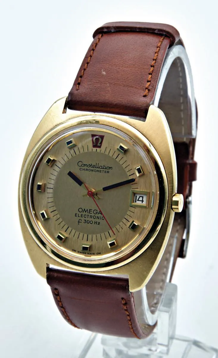Omega Constellation 37mm Yellow gold Champagne
