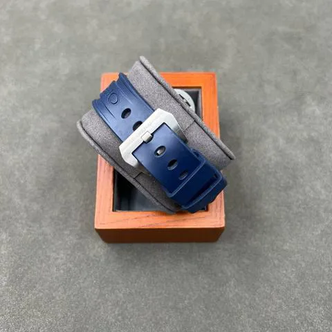 Panerai Luminor Marina PAM01393 42mm Stainless steel Blue 5